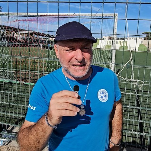 I giovani del Forio United ricordano Cheikh Touré: «A 18 anni si deve sognare, non morire»