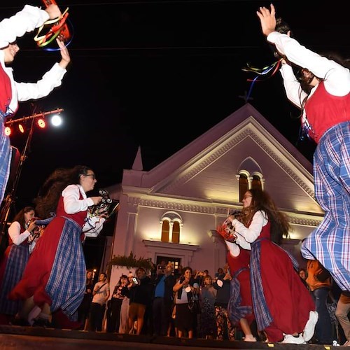 Il Gruppo Folk di Agerola festeggia 20 anni di successi nel solco della tradizione