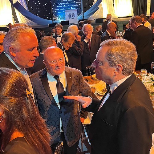 Il premier Draghi premiato a Washington: brindisi con Franco Nuschese alla cena di gala dell’Atlantic Council