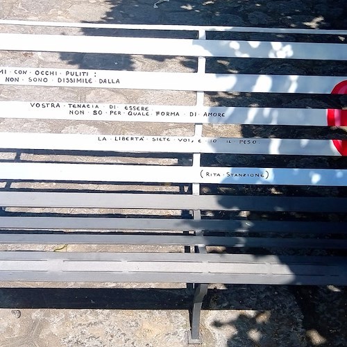 Il Premio costadamalfilibri fa tappa a Conca dei Marini, 1° luglio s'inaugurano le “panchine poetiche” in Piazza dei Naviganti