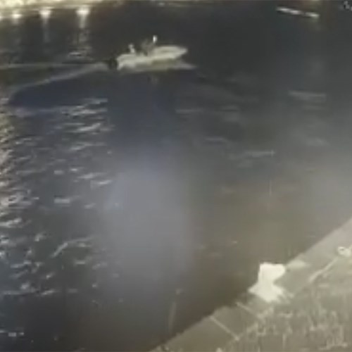 Imbarcazione rubata nella notte ad Amalfi, recuperata a Napoli dalla Guardia di Finanza /VIDEO