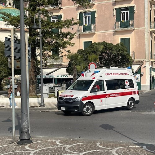 In Costa d’Amalfi una raccolta fondi per l’acquisto di nuove ambulanze, Croce Rossa: «Basta anche un contributo minimo»