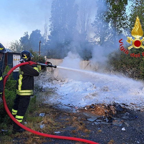 Incendio a Salerno