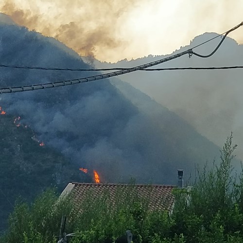 Incendio a Tramonti<br />&copy; Massimiliano D'Uva