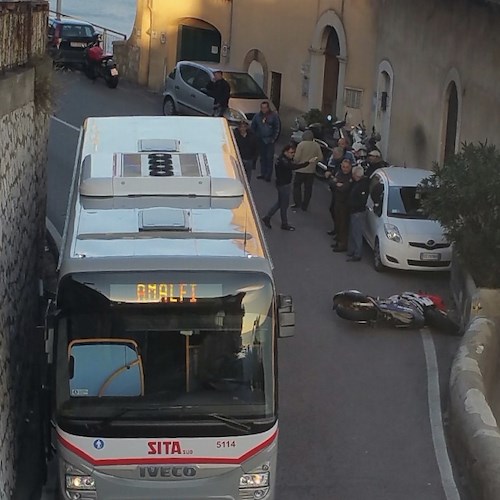 Incidente a Castiglione: moto contro bus di linea [FOTO]