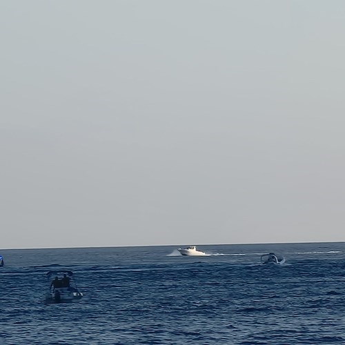 Incidente in mare a Cetara: momenti di angoscia e attesa per il giovane disperso