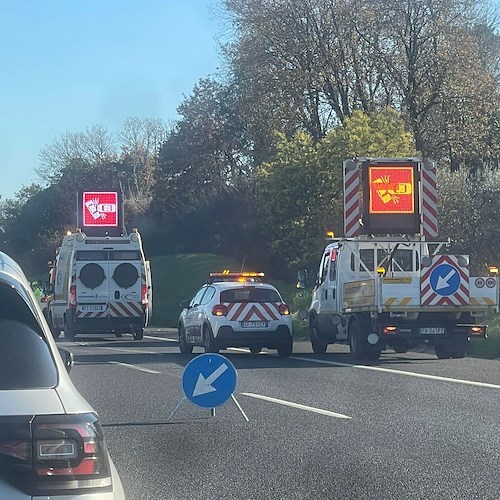 Incidente tra due Tir sull'A1 Roma-Napoli: traffico in tilt /FOTO