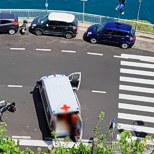 Incidente tra scooter e auto a Castiglione, uomo in ospedale /FOTO