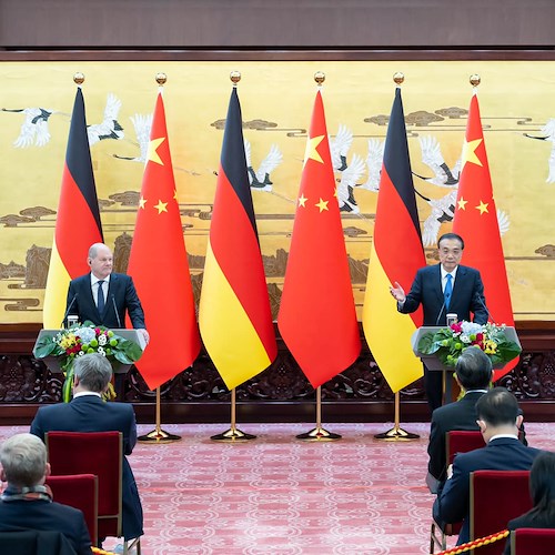 Incontro a Pechino fra Xi e Scholz, Cina si dichiara contro l'uso di armi nucleari