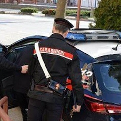 Insegue l’ex che sta andando a denunciarlo in Caserma, arrestato <br />&copy; Foto di repertorio Carabinieri