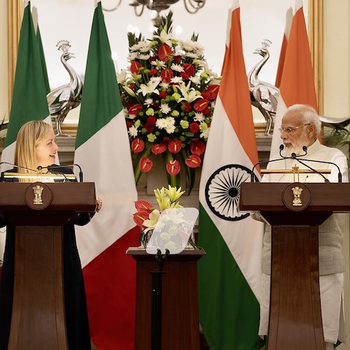 Italia e India riallacciano i rapporti, Giorgia Meloni e Narendra Modi firmano Partenariato Strategico