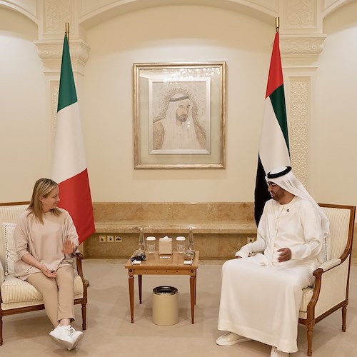 Italia ed Emirati Arabi Uniti siglano partenariato strategico e intesa energetica