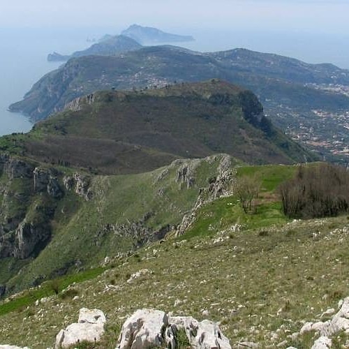 'L'alta Via dei Monti Lattari', al via serie di escursioni da Cava de' Tirreni a Punta Campanella