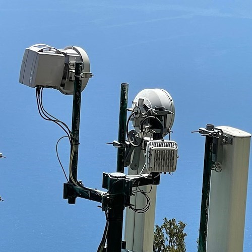 Antenna in Costiera Amalfitana<br />&copy; Massimiliano D'Uva