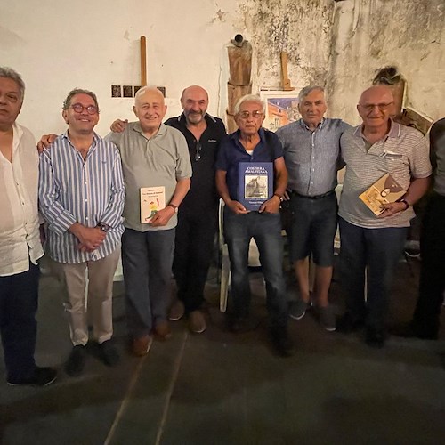 L'estate letteraria di ..incostieraamalfitana.it si è conclusa sabato in Piazzetta Solaio dei Pastai a Minori