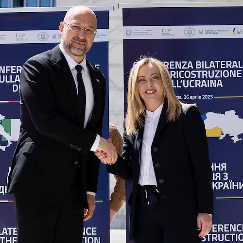 L'Italia scende in campo per la ricostruzione dell'Ucraina. E Zelensky ringrazia: «Non lo dimenticheremo»