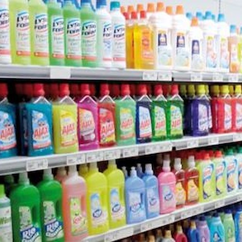 "La Bottega del Risparmio", a Maiori conveniente punto vendita di prodotti per pulizia e casalinghi