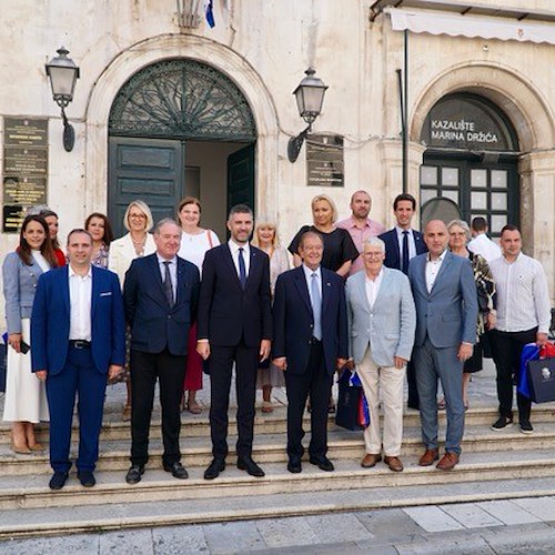 La Città di Sorrento ospite alla cerimonia di apertura della 74esima edizione del Dubrovnik Summer Festival