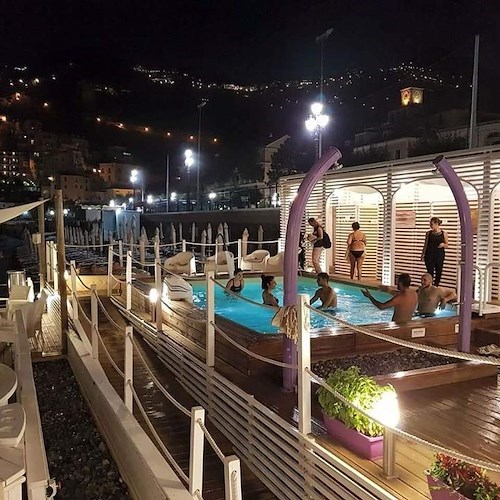 La movida in Costa d'Amalfi ogni giovedì con esclusivi beach party all’Otium Spa di Minori
