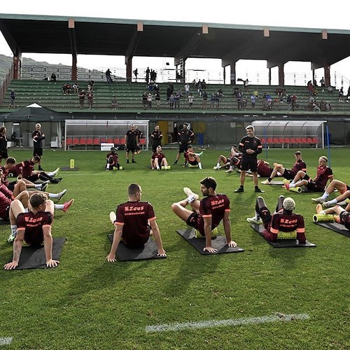 La Salernitana torna a casa, sabato si gioca il trofeo Angelo Iervolino a sostegno della ricerca AIL