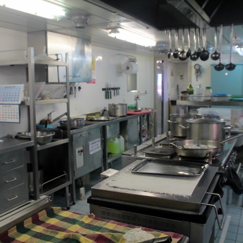 La vita sulle navi (da carico) spiegata dal Capitano Barra di Amalfi: il cuoco di bordo