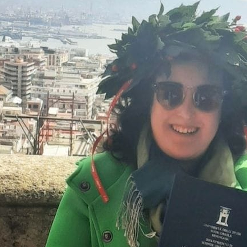 Laurea magistrale in lingue straniere per Giovanna Mammato di Maiori. La sua tesi sulla duchessa di Amalfi 