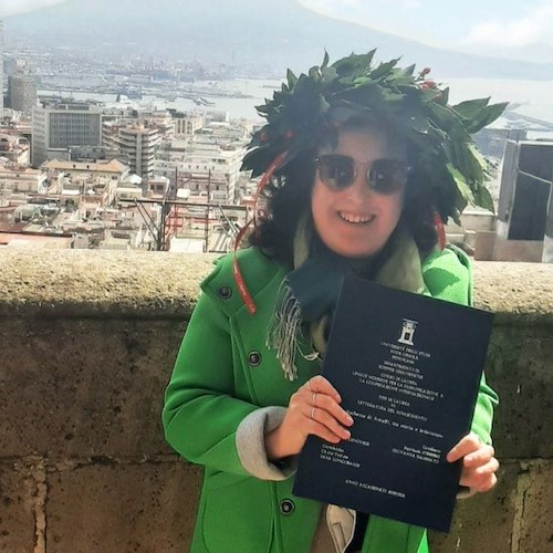 Laurea magistrale in lingue straniere per Giovanna Mammato di Maiori. La sua tesi sulla duchessa di Amalfi 