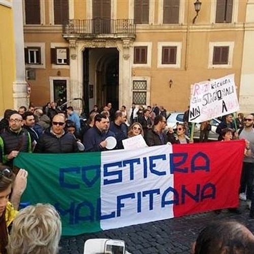 Lavoratori stagionali scendono in piazza: 31 maggio manifestazione ad Amalfi. «Nessuno deve rimanere indietro»