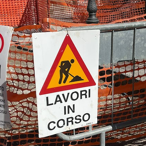 Lavori a Ravello, vietata sosta in via della Repubblica e via Rampa B. Gambardella