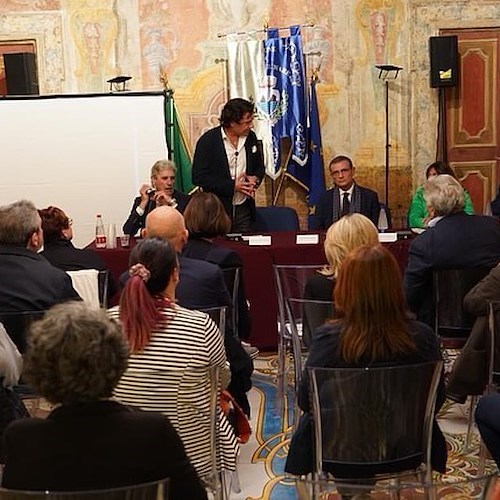 Presentazione a Vietri de “Le vie della ceramica”<br />&copy; Giovanni De Simone