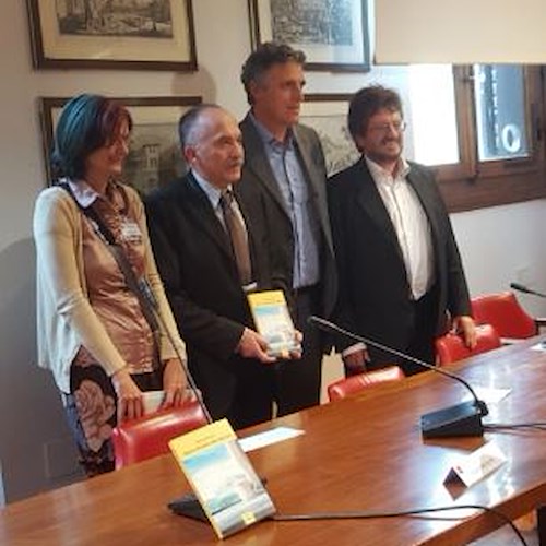 Libro del 'nostro' Antonio Schiavo presentato al Consiglio Regionale della Toscana /FOTO