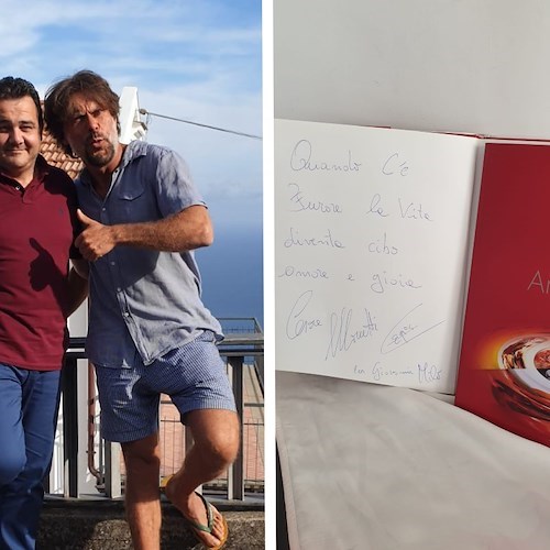 Lo chef Cesare Marretti innamorato di Furore, Sindaco Milo: «Mi ha donato un libro che ho gradito tantissimo»
