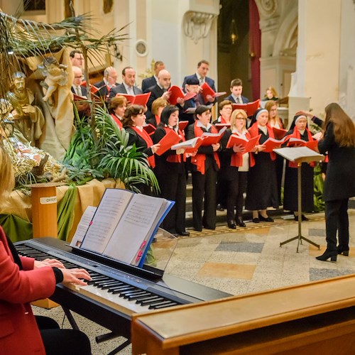 Maiori, 8 gennaio il concerto natalizio del Coro "Ave Maris Stella" nella Chiesa di San Francesco