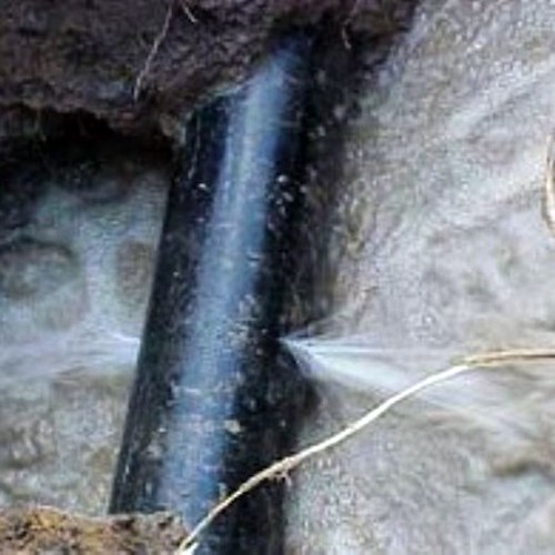 Maiori “fa acqua”: nuova perdita a Ponteprimario, stop a erogazione idrica