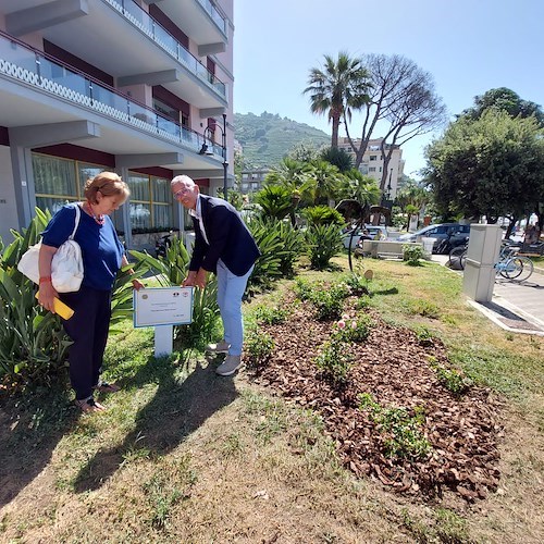 Maiori, inaugurata l'Aiuola Rosa "Inner Wheel Forever"