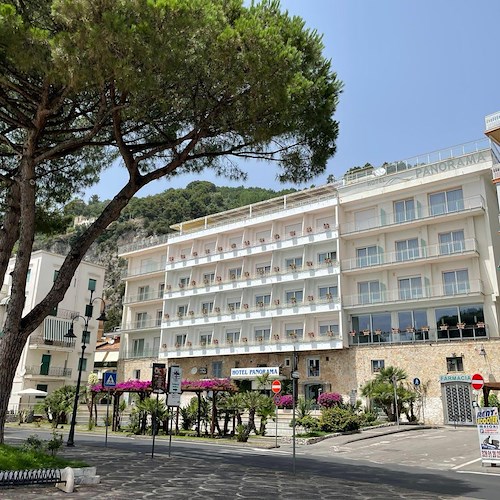 Maiori, l’Hotel Panorama assume diverse figure professionali per la stagione lavorativa 2023