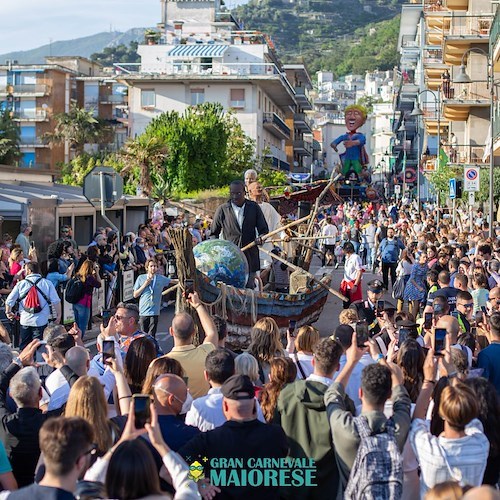 Maiori, la 49esima edizione del Carnevale si terrà a febbraio 2023 e avrà come tema la salvaguardia del Pianeta Terra