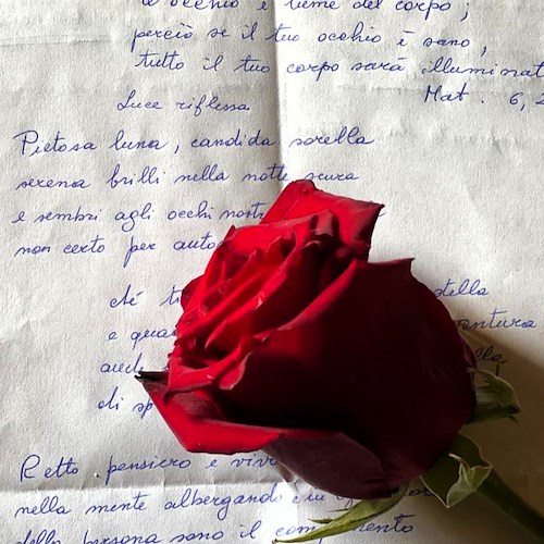 Maiori, "Luce riflessa": il ricordo commosso di Raffaela Amato per l'amica e collega Maria Grazia Ronga