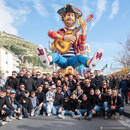 Maiori, “Nuovi Pazzi” grandi assenti al Carnevale: «La sicurezza delle nostre famiglie è più importante»