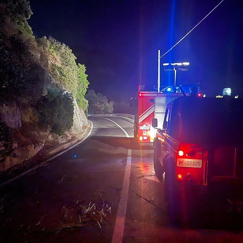 Maiori. Principio d'incendio a Capo d'Orso