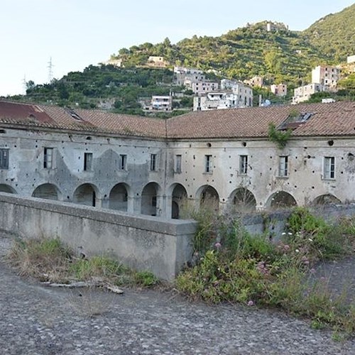 Maiori riprende progetto Scuola d'eccellenza turistica nel Convento di San Domenico, l'ok del presidente della Provincia Franco Alfieri