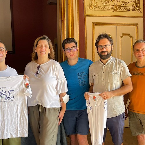 "Make it Blue", a Maiori ragazzi da tutto il Mondo coinvolgeranno i bagnanti in attività di pulizia della spiaggia