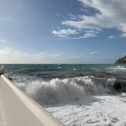 Maltempo, allerta meteo arancione in Costa d’Amalfi: rischio idrogeologico diffuso