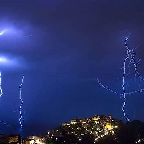 Maltempo: piogge torrenziali nel week-end