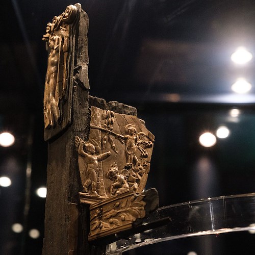 'Materia, il legno che non bruciò a Ercolano': fino al 31 dicembre 2023 la mostra alla Reggia di Portici