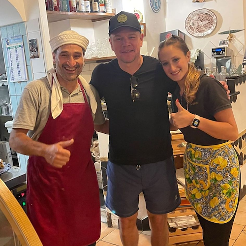 Matt Damon torna in Costiera Amalfitana, per il noto attore cena ad Amalfi 
