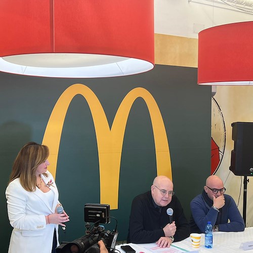 McDonald’s e Fondazione Ronald McDonald donano 350 pasti caldi a settimana a Potenza e Salerno