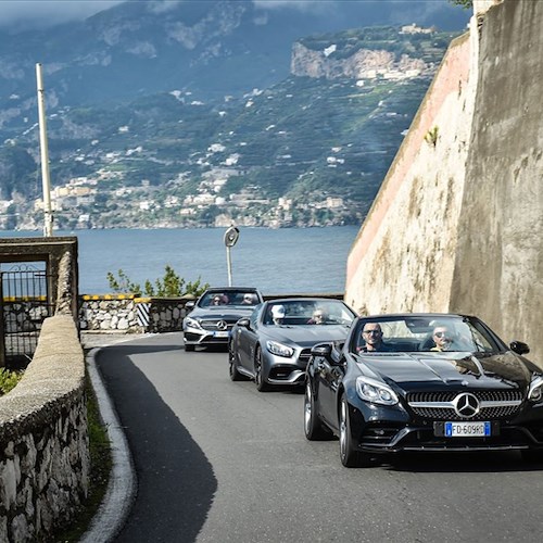 Mercedes Benz sceglie la Costiera Amalfitana per il suo Tour Cabrio 2016 /FOTO
