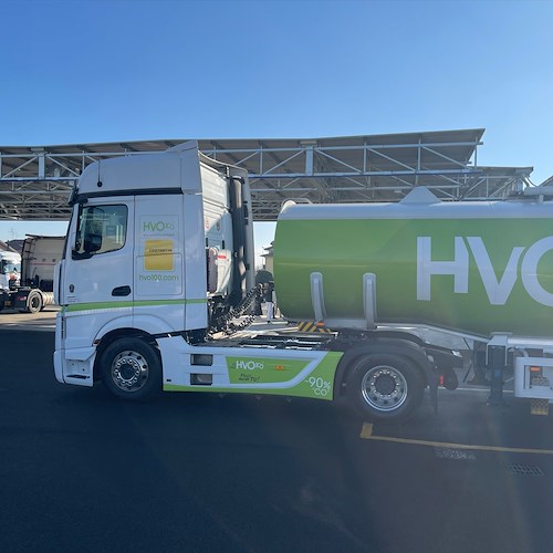 Milano, rivoluzione Green nel settore dei carburanti: inaugurano il primo distributore di HVO100