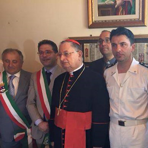 Minori, al Cardinale Giuseppe Bertello la cittadinanza onoraria e le chiavi della Città /FOTO